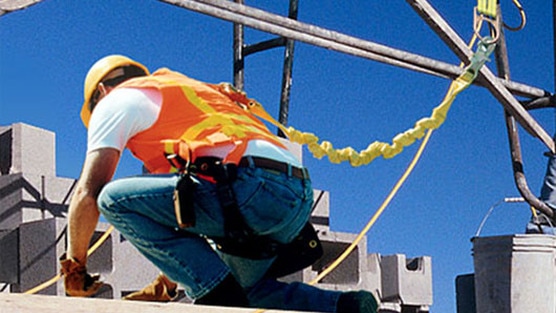 Fall Protection Training in Vancouver, Surrey, Burnaby, Richmond, Langley, Delta, Victoria, BC